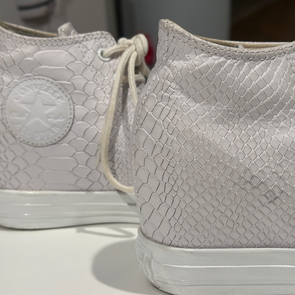 Converse Chuck Taylor Lux Mid Hidden Wedge White Python Leather Women's 8 - Picture 10 of 11